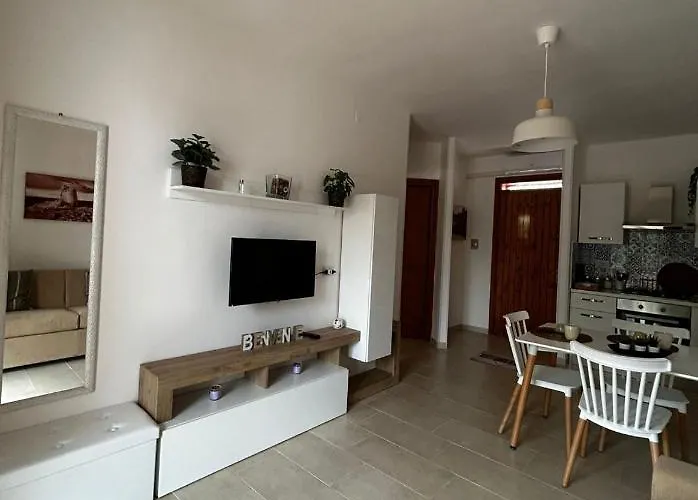 A Casa De Lu Gio 別荘 サンタンドレーア